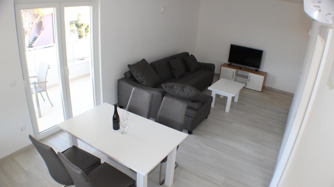 Apartments Danica Promajna Habitación foto